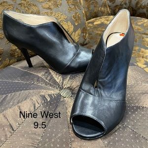 Black Nine West